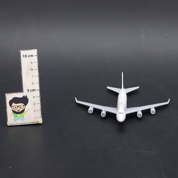 Lietadlo QIYUMOKE Boeing 747 Air France 1:400