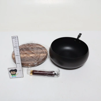 Liatinová wok panvica JISADER 24 cm
