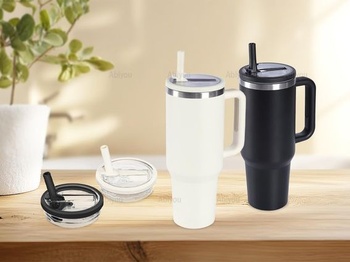 Nepriepustné viečka na kelímky, Sada 4 náhradných viečok na kelímky s objemom 1227 ml s slamkami, Viečka na
