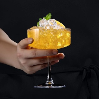 Pohár na martini, sada 4 ks s pruhmi, poháre na martini s objemom 284 ml, retro tégliky,