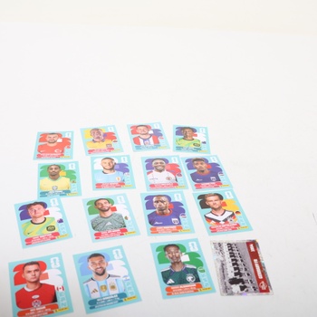 Samolepky Panini Mistrovství světa ve fotbale 2026 – Blistrové balení s 8 pouzdry, sada více kusů.