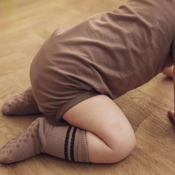 Protišmykové ponožky Tiny One Baby, 5 kusov | 0-36 mesiacov | Certifikácia GOTS 12-24 mesiacov