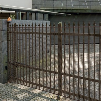 TENAX Quadra 10 hnědá plastová ochranná síť, 1,00 x 30 m, víceúčelová síť se čtvercovými oky k