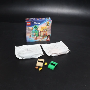 LEGO Disney Moana 2: Zábava na Vaianin ostrove - Hračka pre dievčatá od 5 rokov s domčekom, vodopádovou