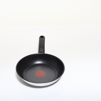 Panvica Tefal G7260244 čiernostrieborná