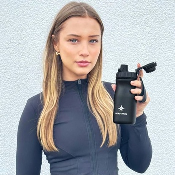 Termo šejkr | Šejkr 300 ml až 400 ml | Malý proteinový šejkr, půlnoční černá