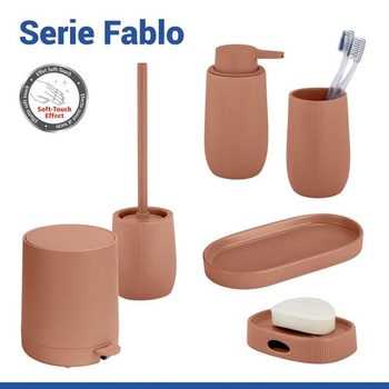 WENKO Fablo keramický dávkovač mydla s drážkovaným dizajnom, voľne stojaci, 400 ml, pumpičkový