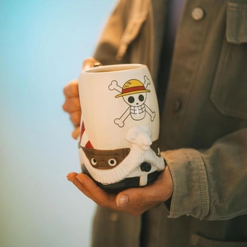 Grupo Erik Krug One Piece Going Merry Ship Pivní hrnek 750 ml Ručně malovaný - Oficiální anime