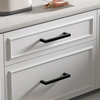 Sada 4 čiernych úchytiek na skrinky Goldenwarm, rozstup otvorov 160 mm, kuchynské úchytky, nábytkové
