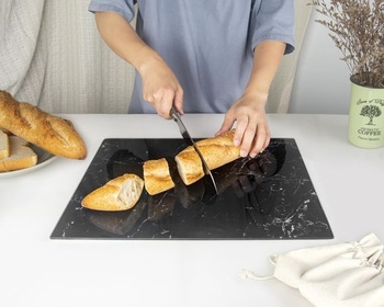 Sklenená krájacia doštička Kitchenville 40×30cm – Hygienické krájacie doštička z tvrdeného skla –