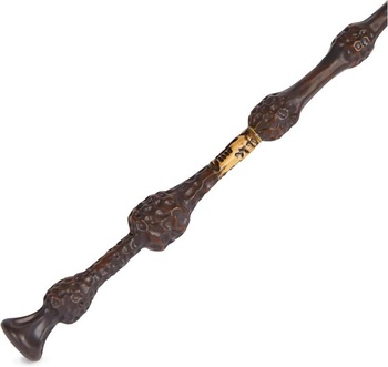 Kúzelnícky svet Harry Potter - Autentická palička Albusa Dumbledora vyrobená z plastu so stojanom z