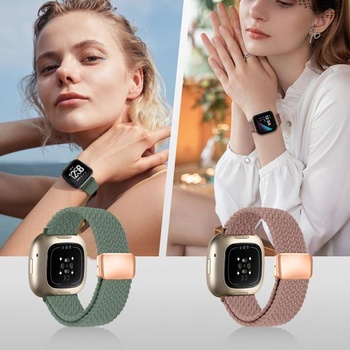 Pletený náramek Chinbersky kompatibilní s Fitbit Versa 4/Fitbit Versa 3/Fitbit Sense, s magnetickým