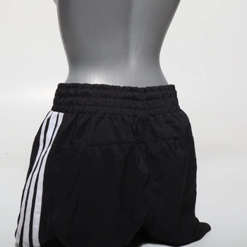 Dámské černé šortky vel. US 5 Adidas
