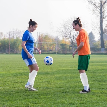 Chrániče holení na futbal, detské futbalové chrániče holení, priedušné protišmykové futbalové