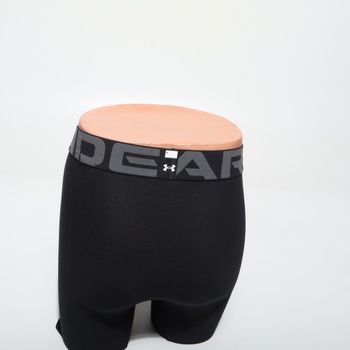 Pánske šortky Under Armour čierne veľ. S