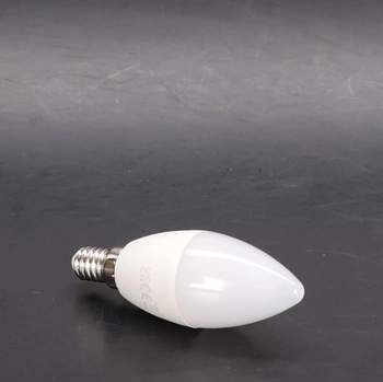 LED žárovka s RGB osvětlením