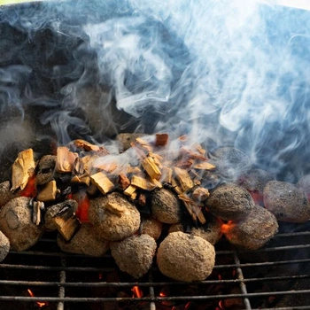 Grillart® Premium BBQ Smoking Chips Mix XL sada 4 kusů pro tu speciální kouřovou chuť – vysoce