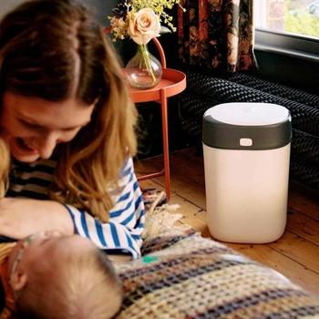 Pleny Tommee Tippee Twist and Click Advanced s 2 náhradními kazetami, zaručená ochrana proti