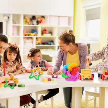 LATRAT Senzorická hračka s miniatúrnymi trubičkami, 6 kusov, pre chlapcov a dievčatá s autizmom a
