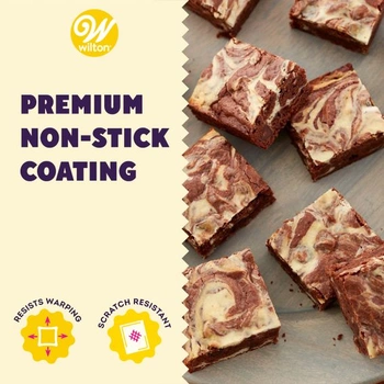 Wilton Recipe Right obdĺžniková forma na pečenie s pokrievkou, 32,5 x 22,5 cm stredná forma na tortu