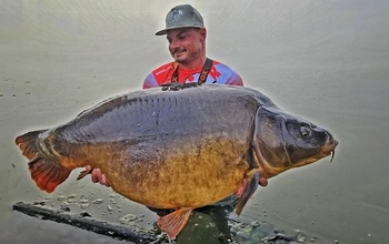 Návnada na kapry, granule, 1,5 mm, 1 kg sáčok, ideálny pre lov s boilies alebo v PVA sáčkoch,