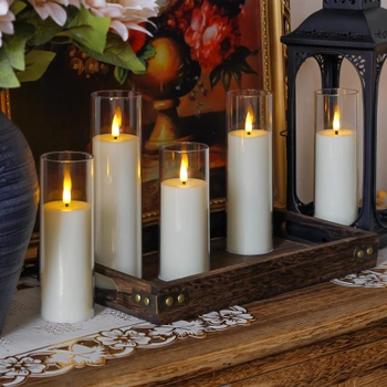 8 bezplamenných LED  svíček Wroxipel