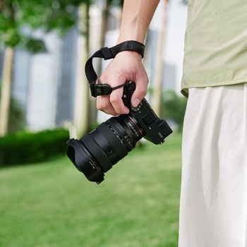 Slnečná clona JJC Bayonet ALC-SH177 pre objektív Sony FE 16–35 mm f/2,8 GM II – nahrádza slnečná