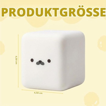 Sada mačkadel, měkké a měkké figurky v bílé barvě s minimalistickými obličeji, kulaté krychlové a
