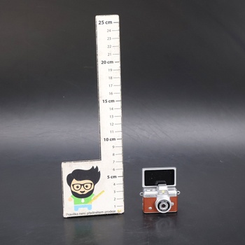 Retro mini digitálny fotoaparát, 1,3-palcový mini fotoaparát na kľúčenku s bleskom, fotoaparát s