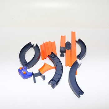 Autodráha Hot Wheels HXX45 30 dielov
