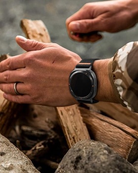 Športový remienok SimpleThings pre Galaxy Watch Ultra 2025/2024/2026 čierny
