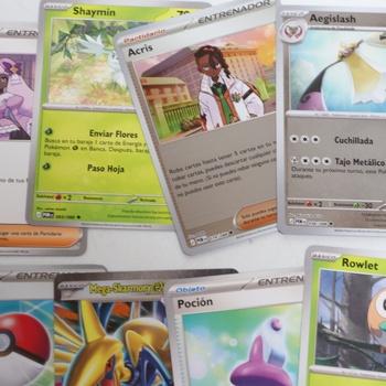 Zberateľské karty Pokémon Elite Trainer Box