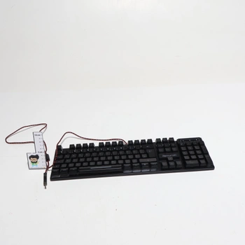 Herná klávesnica s QWERTZ rozložením, RGB podsvietením, USB káblová klávesnica s numerickou