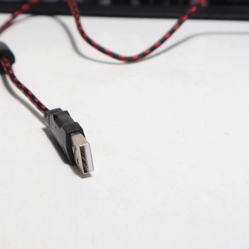 Herná klávesnica s QWERTZ rozložením, RGB podsvietením, USB káblová klávesnica s numerickou