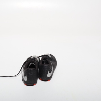 Kopačky Nike čierne 38EU pánske