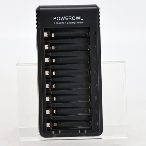 Nabíječka baterií POWEROWL 8 AAA černá
