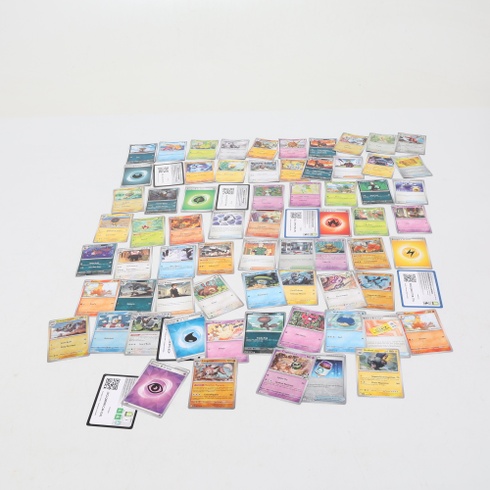 Zberateľské karty Pokémon s kufríkom