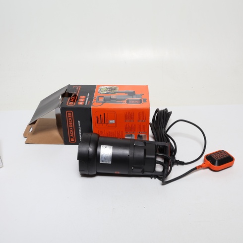 Ponorné čerpadlo Black+Decker BXUP750PTE