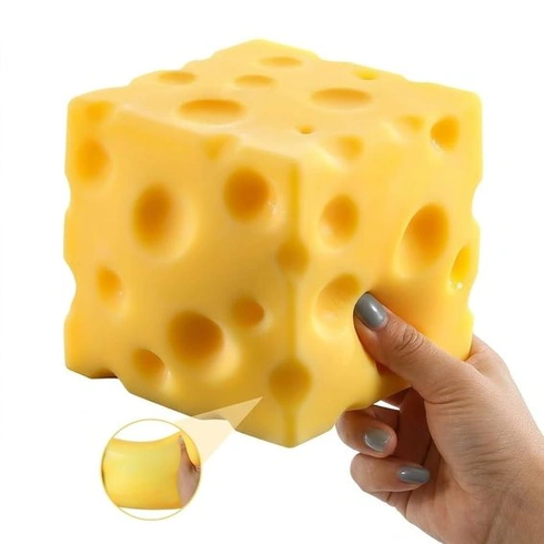 Měkká mačkací hračka Squeeze Cheese Cube Squishy, 1 kus, žlutá, pro mačkání, tahání a hnětení při