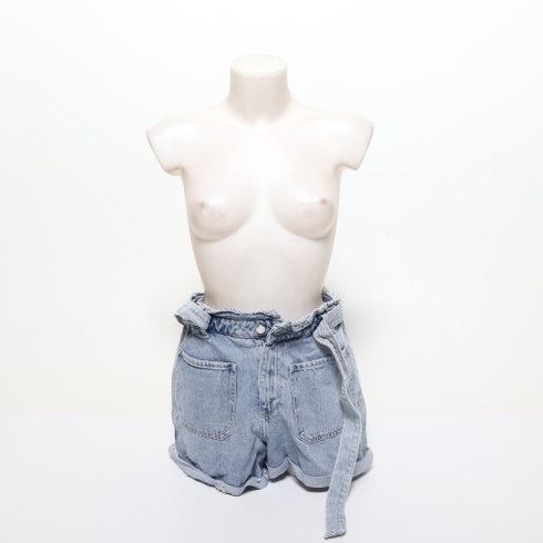 Dámske šortky ZARA, veľ. UK 38