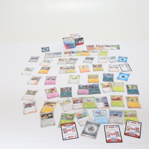 Zberateľské karty Pokémon Prizmatický vývoj