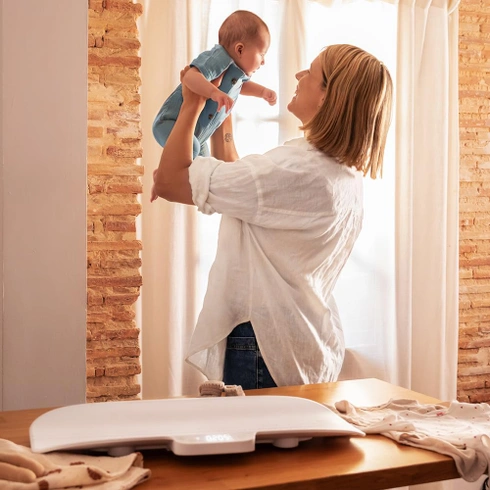 Kojenecká váha Cecotec BabyCare