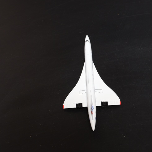 Model lietadla QIYUMOKE Concorde