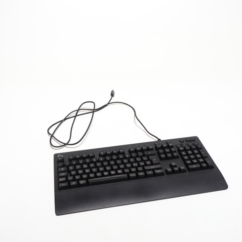 Káblová klávesnica Logitech G213