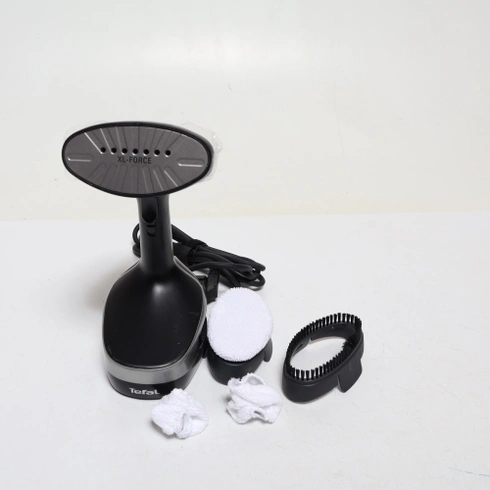 Naparovacia žehlička Tefal DT8250 čierna
