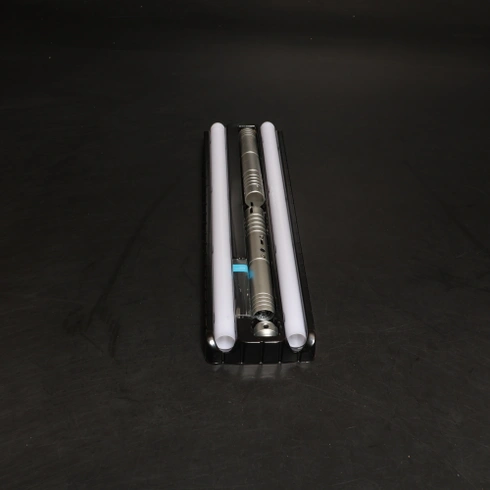 Svetelný meč pre deti, svetelný meč s nabíjaním cez USB-C, RGB 15 farieb 2 v 1 svetelný meč,