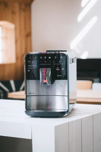 Melitta Barista TS Smart - Plne automatický kávovar s mliečnym systémom, kávovar s mlynčekom a