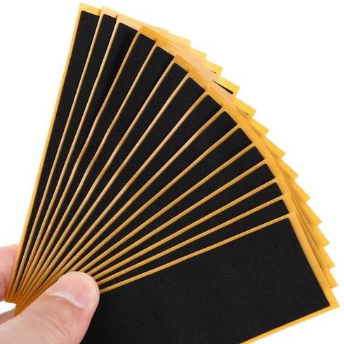 SUPVOX Čierne penové grip pásky na fingerboardy: Protišmykové lepiace pásky, 38 x 110 mm,