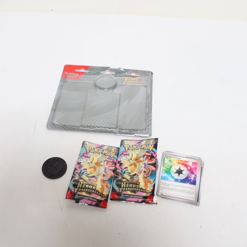 Pokémon: Mega Evolution Collection – Transcendent Heroes – Okuba (1 žiarivá promo karta, 1 karta a 2