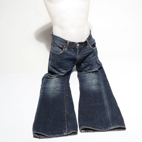 Kalhoty Levi Strauss & Co. modré W30 L32